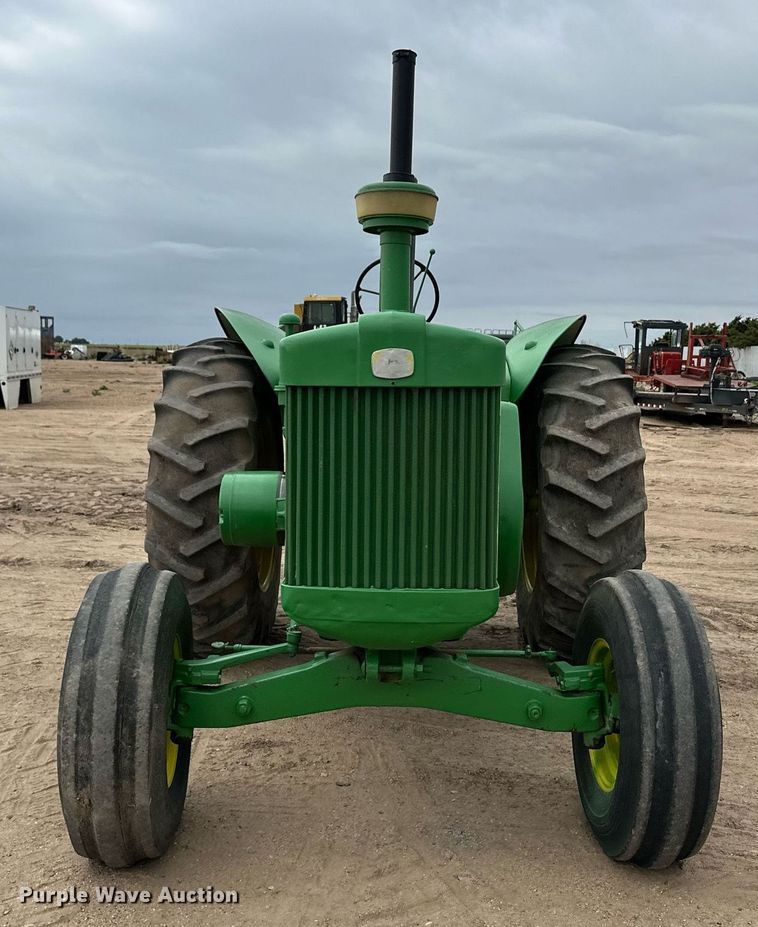 image for item EQ4797 1957 John Deere 820 tractor