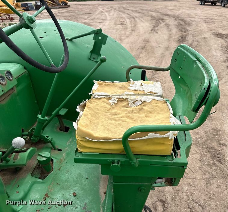 image for item EQ4797 1957 John Deere 820 tractor