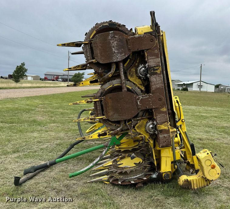 image for item EQ4798 John Deere rotary forage head
