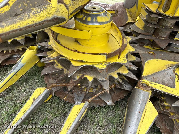 image for item EQ4798 John Deere rotary forage head