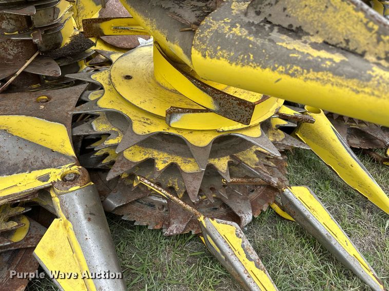 image for item EQ4798 John Deere rotary forage head