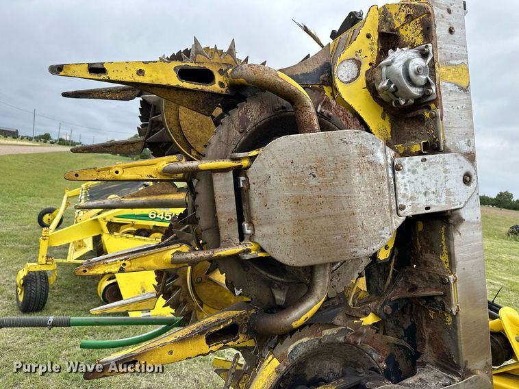 image for item EQ4798 John Deere rotary forage head