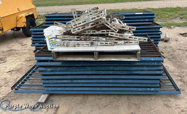 image for item EQ4812 (42) hog panels