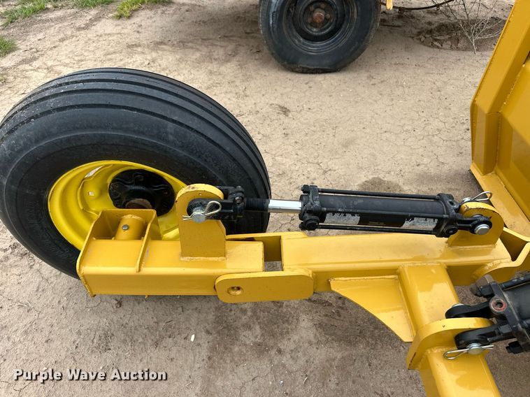 image for item EQ4813 United Implements 3658 box blade