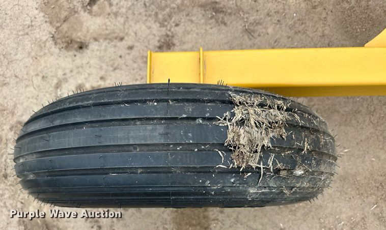 image for item EQ4813 United Implements 3658 box blade