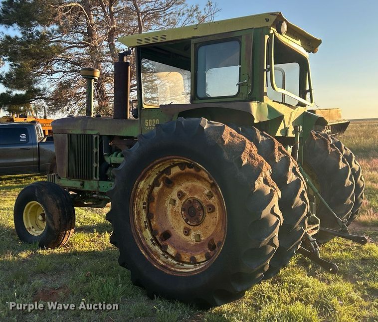 image for item EX9805 1968 John Deere 5020 tractor