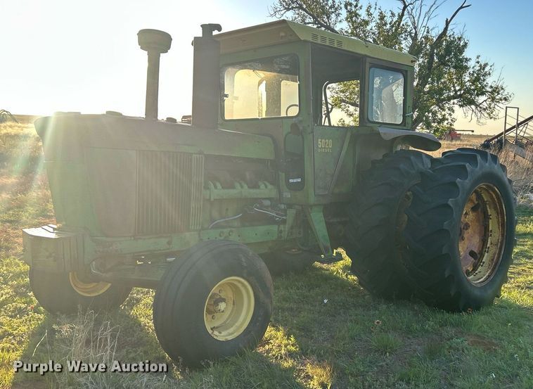 image for item EX9805 1968 John Deere 5020 tractor