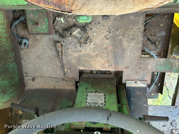 image for item EX9805 1968 John Deere 5020 tractor