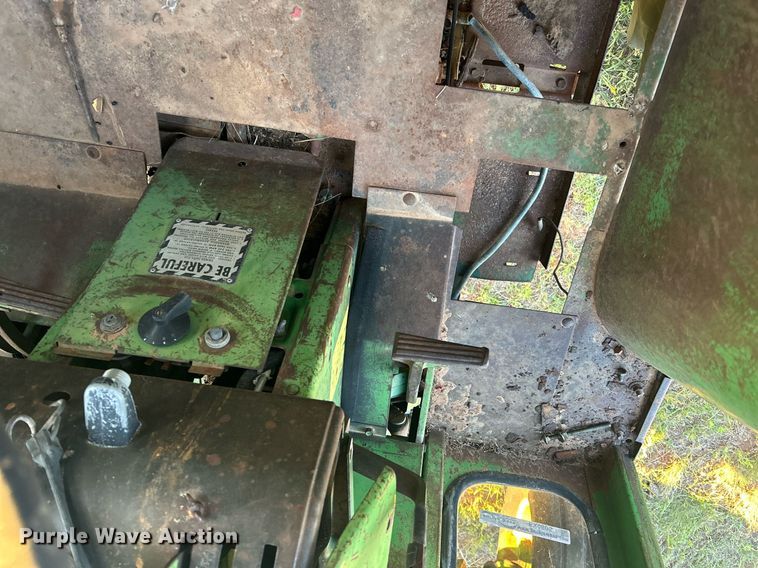 image for item EX9805 1968 John Deere 5020 tractor