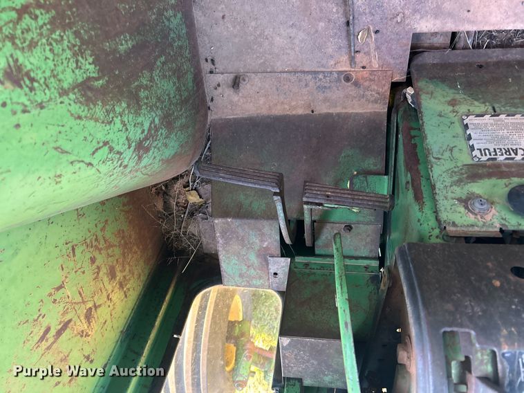 image for item EX9805 1968 John Deere 5020 tractor