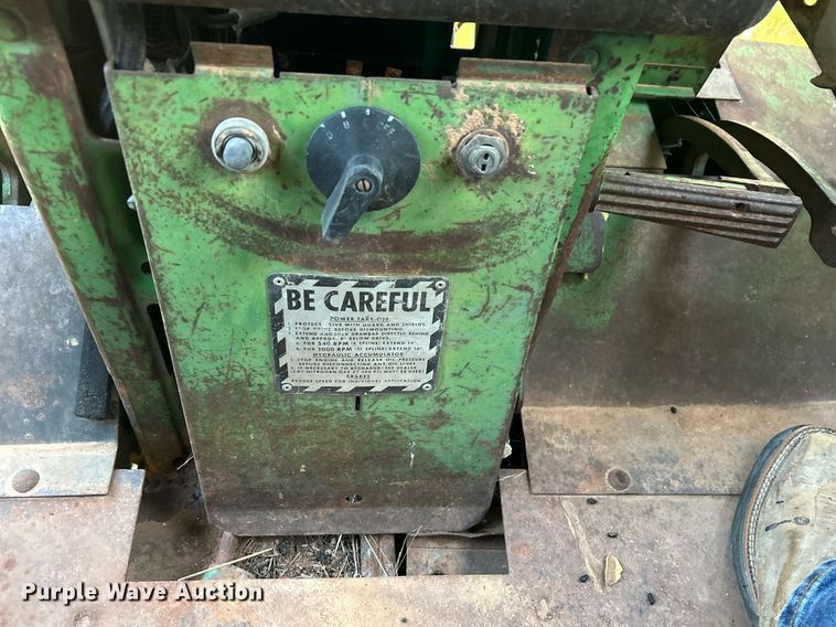 image for item EX9805 1968 John Deere 5020 tractor