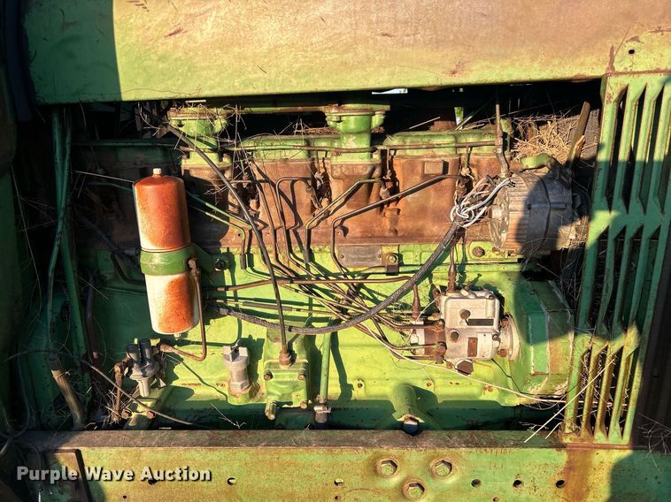 image for item EX9805 1968 John Deere 5020 tractor