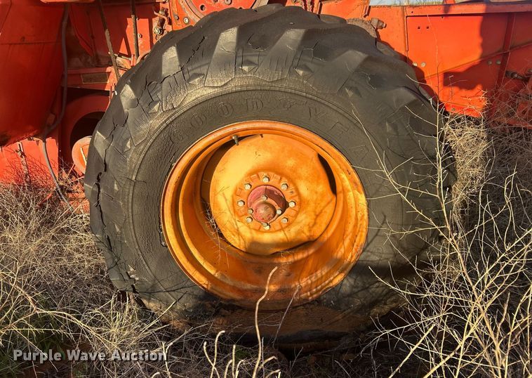 image for item EX9808 Massey Ferguson 510 combine