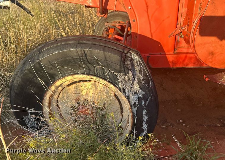 image for item EX9808 Massey Ferguson 510 combine