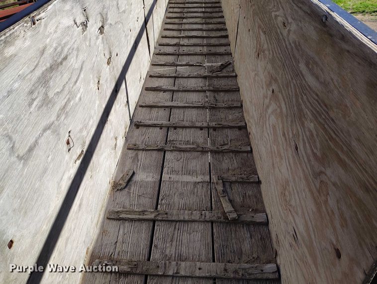 image for item IP9567 Livestock loading chute