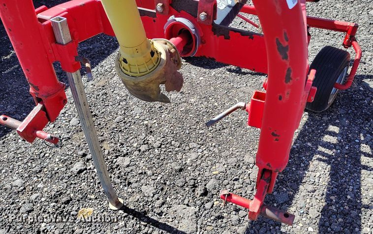 image for item IP9569 2011 Rossi RR320-9 hay rake