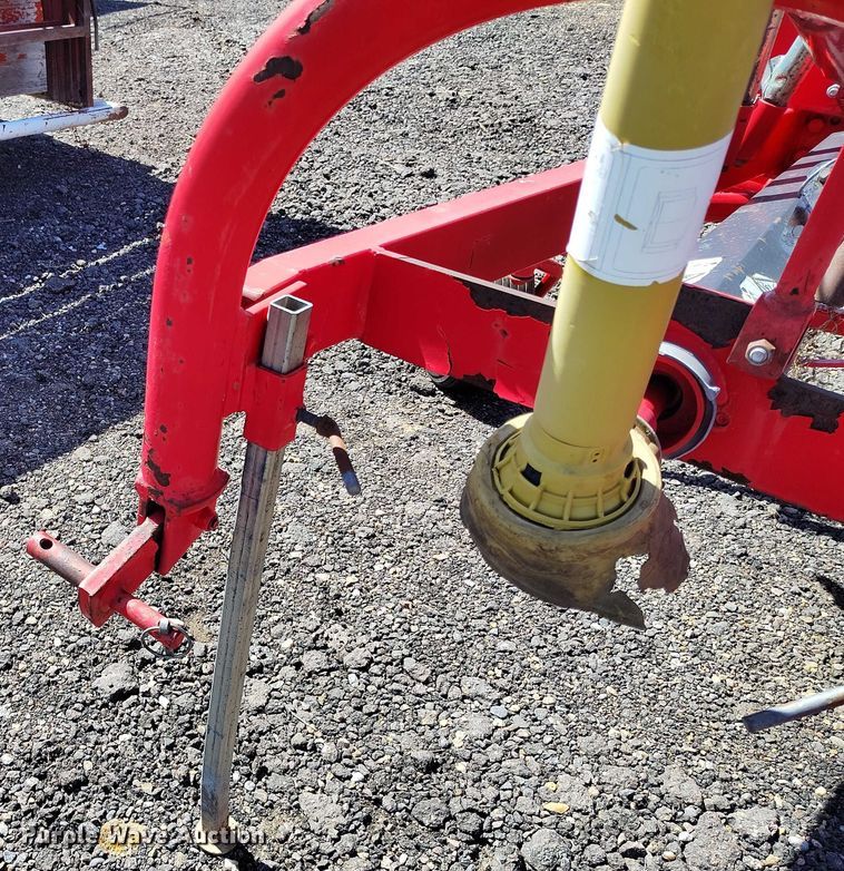 image for item IP9569 2011 Rossi RR320-9 hay rake