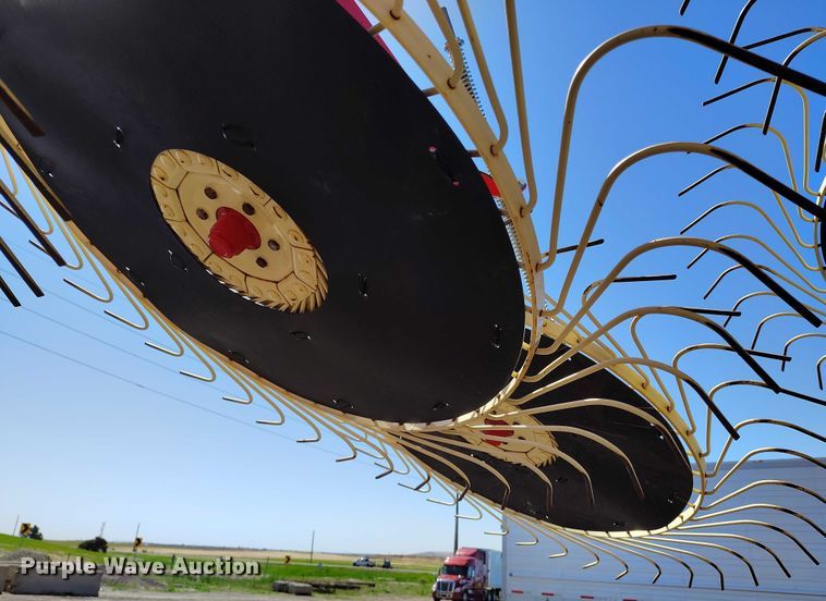 image for item IP9570 Enorossi hay rake