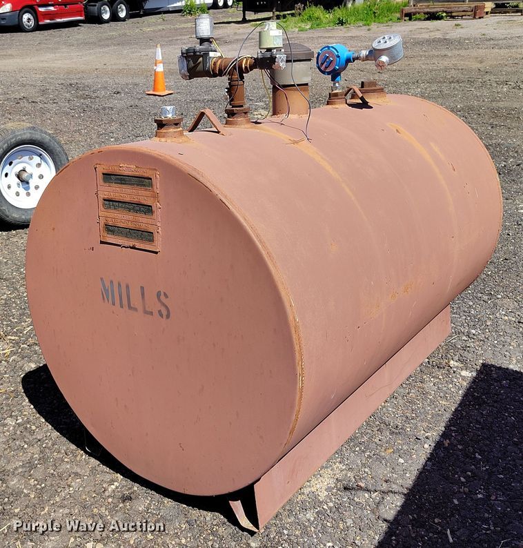 image for item IP9573 Mills fuel tank