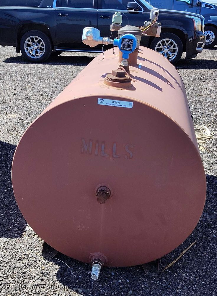 image for item IP9573 Mills fuel tank