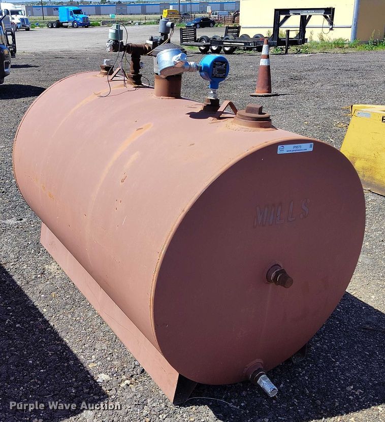 image for item IP9573 Mills fuel tank