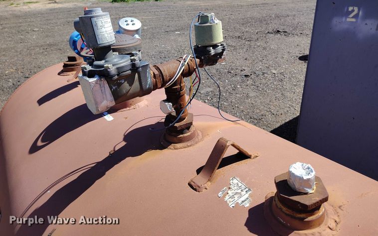 image for item IP9573 Mills fuel tank