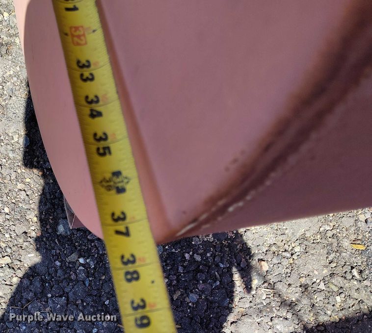 image for item IP9573 Mills fuel tank