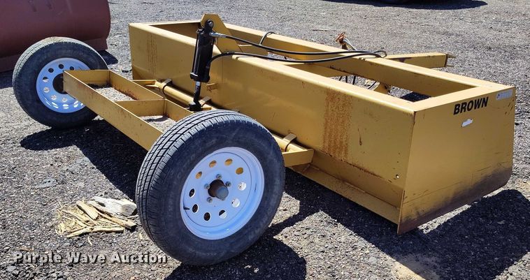 image for item IP9574 Brown Husky box blade