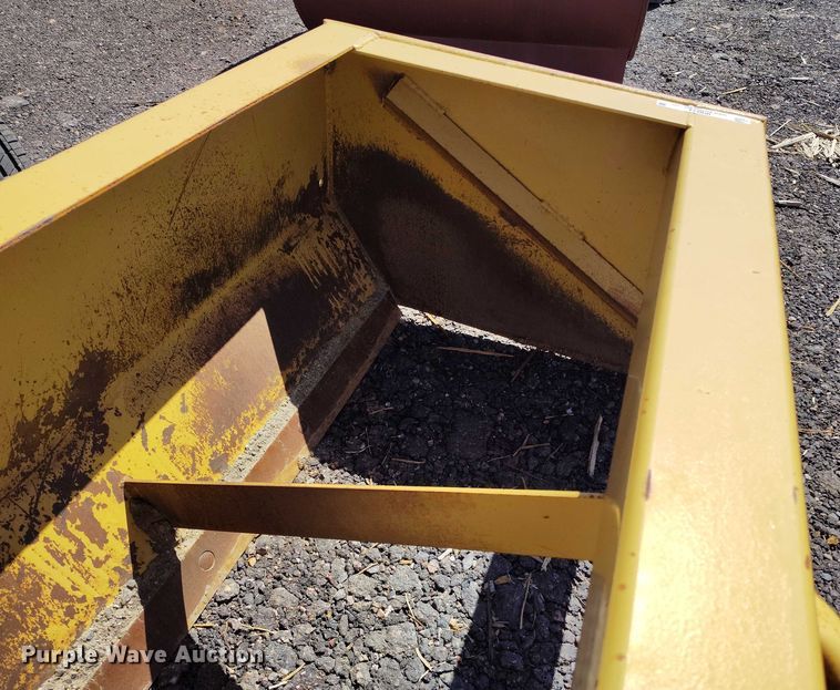 image for item IP9574 Brown Husky box blade