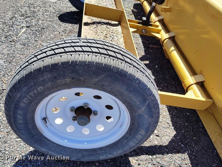 image for item IP9574 Brown Husky box blade