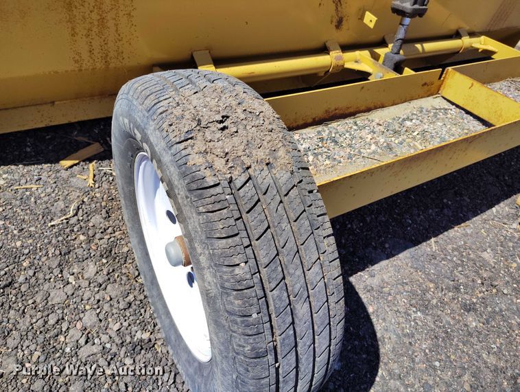 image for item IP9574 Brown Husky box blade