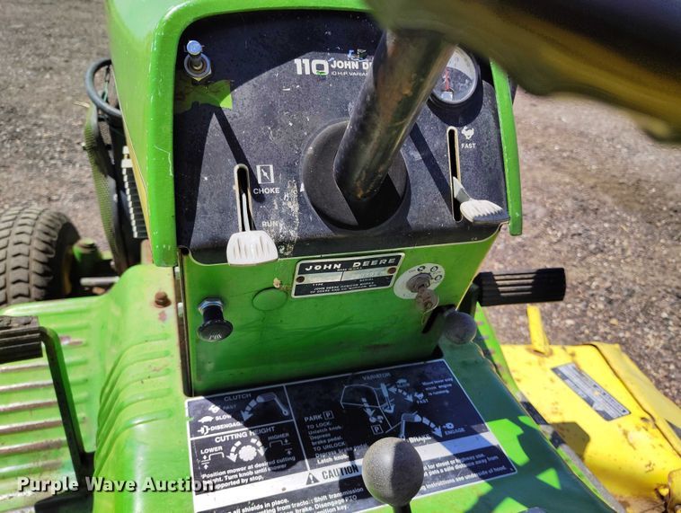 image for item IP9579 John Deere 110 lawn mower