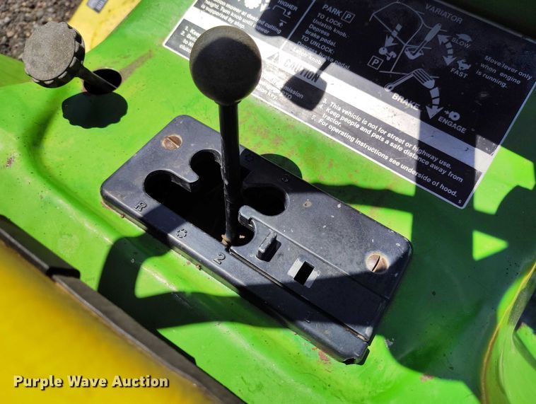 image for item IP9579 John Deere 110 lawn mower