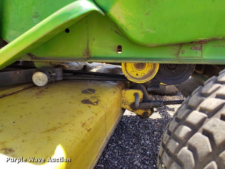 image for item IP9579 John Deere 110 lawn mower