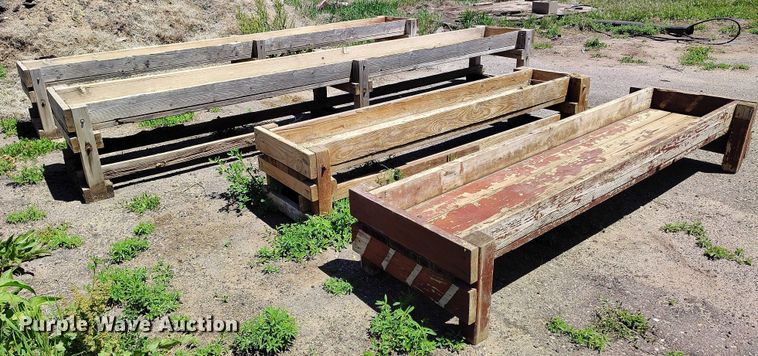 image for item IP9582 (4) feed bunks