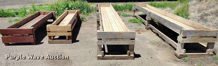 image for item IP9582 (4) feed bunks