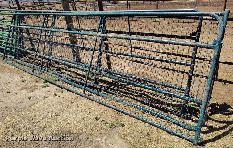 image for item IP9584 (3) livestock gates