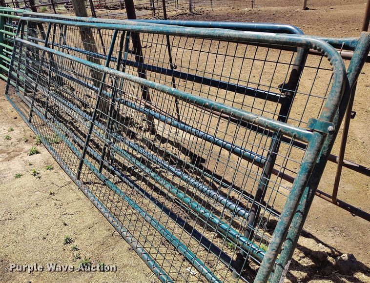 image for item IP9584 (3) livestock gates