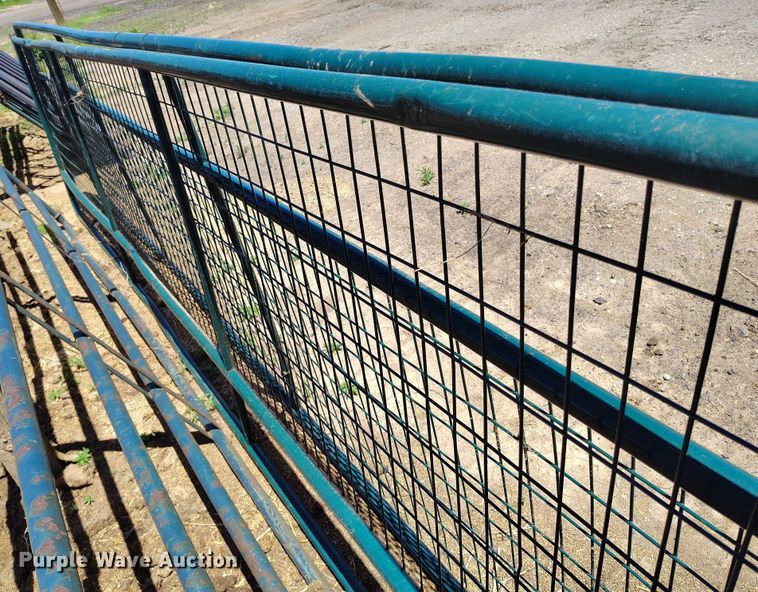 image for item IP9584 (3) livestock gates