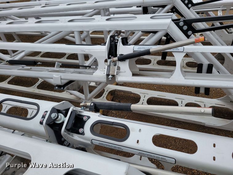 image for item NV9861 (2) Millennium Booms sprayer booms