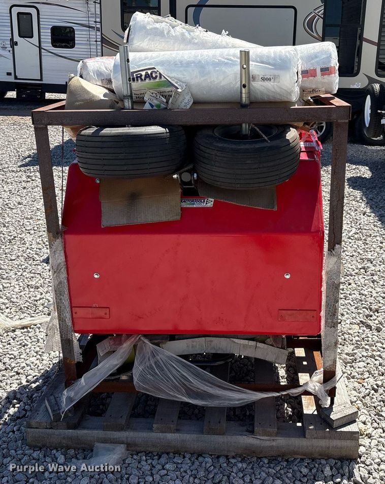 image for item YA0545 2022 IBEX TX31 round baler