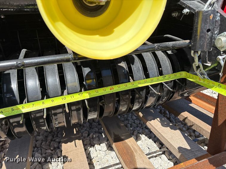 image for item YA0545 2022 IBEX TX31 round baler