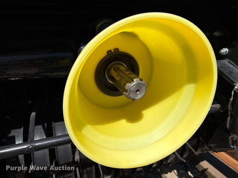 image for item YA0545 2022 IBEX TX31 round baler