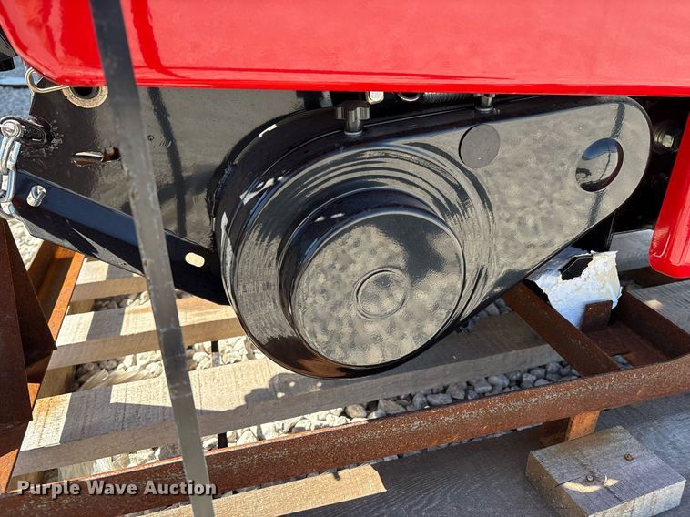 image for item YA0545 2022 IBEX TX31 round baler