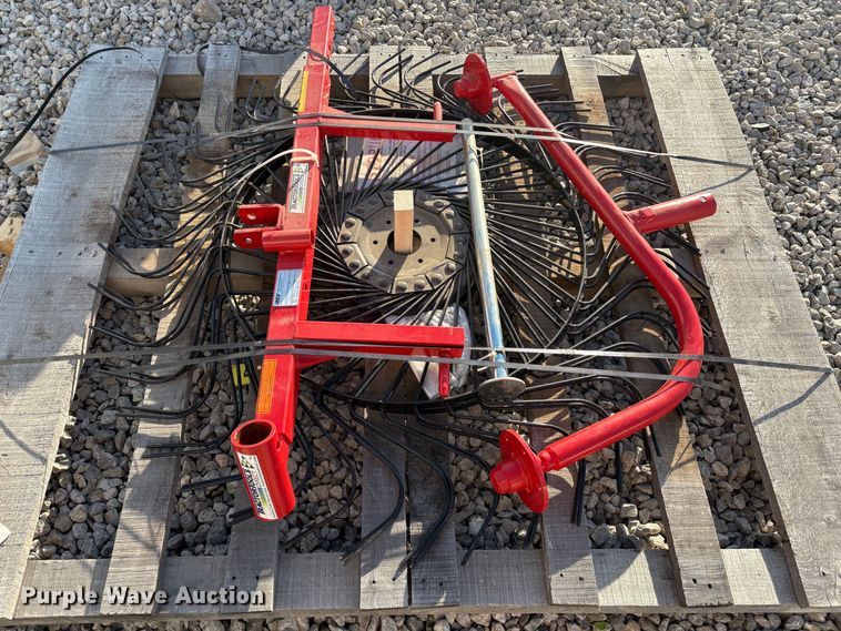 image for item YA0547 2023 IBEX TX51 hay rake