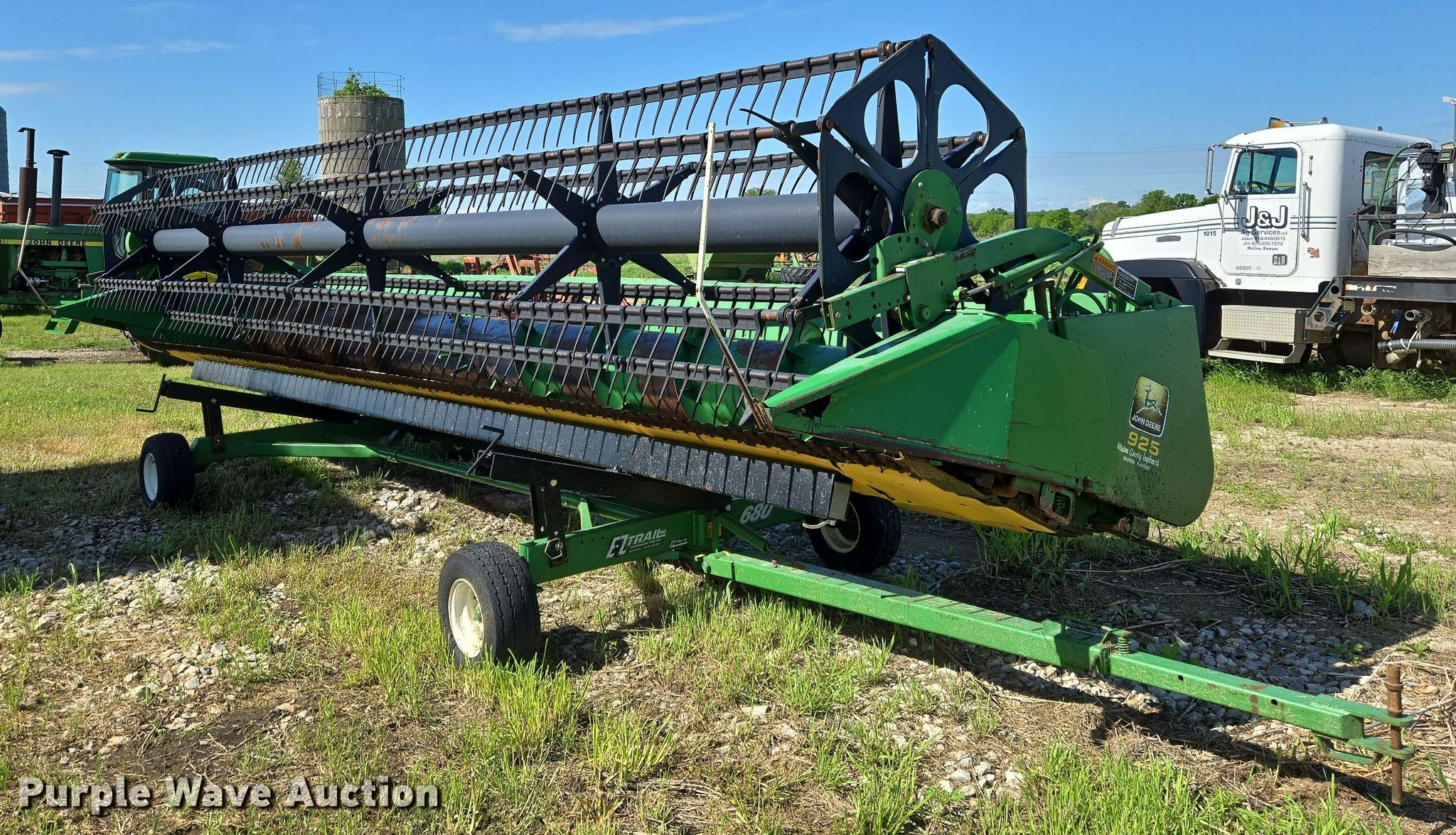 1995 John Deere 925 flex head in Moline, KS | Item EN8989