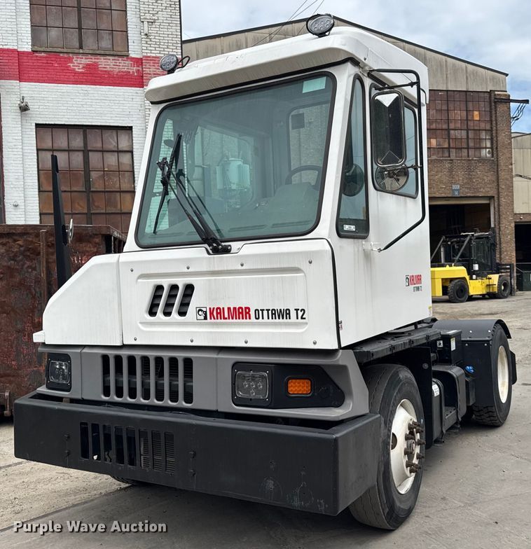 image for item DH9949 2017 Kalmar Ottawa T2 yard truck