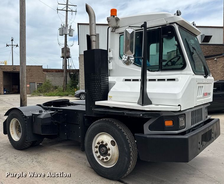 image for item DH9949 2017 Kalmar Ottawa T2 yard truck