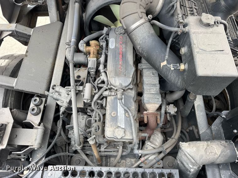 image for item DH9949 2017 Kalmar Ottawa T2 yard truck