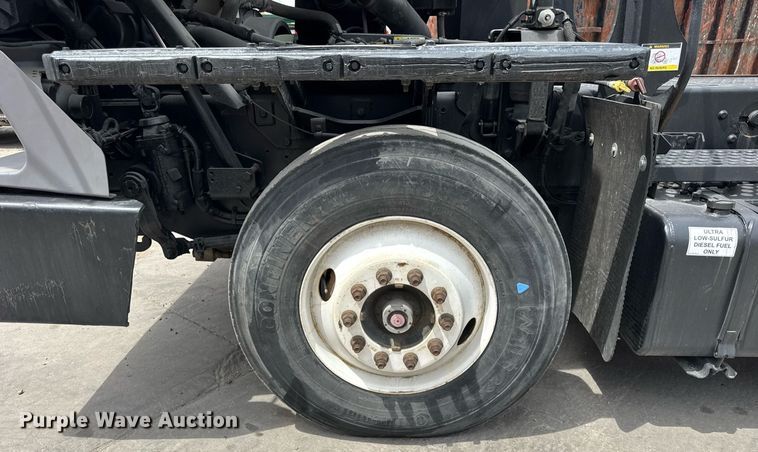 image for item DH9949 2017 Kalmar Ottawa T2 yard truck